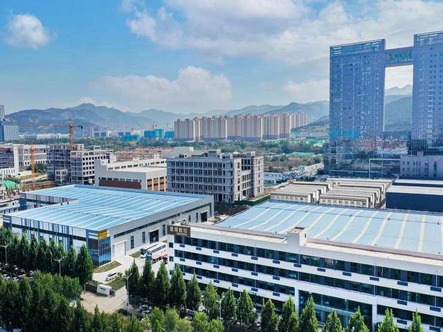 淄博哪里有机器人教练教学的驾校？